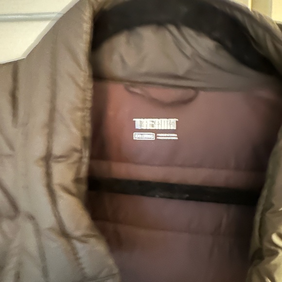 Therma puffer jacket.  Barely used - Picture 2 of 3